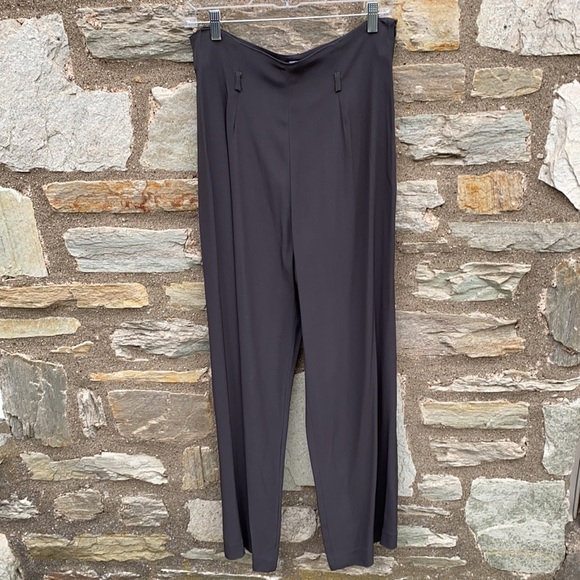 Paule Vasseur Jacket, Tank + Pants - Picture 5 of 11